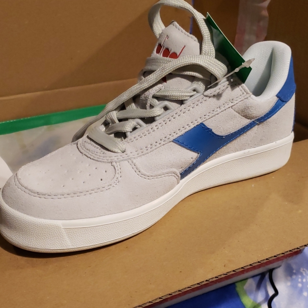 DIADORA - Picture 2 of 3